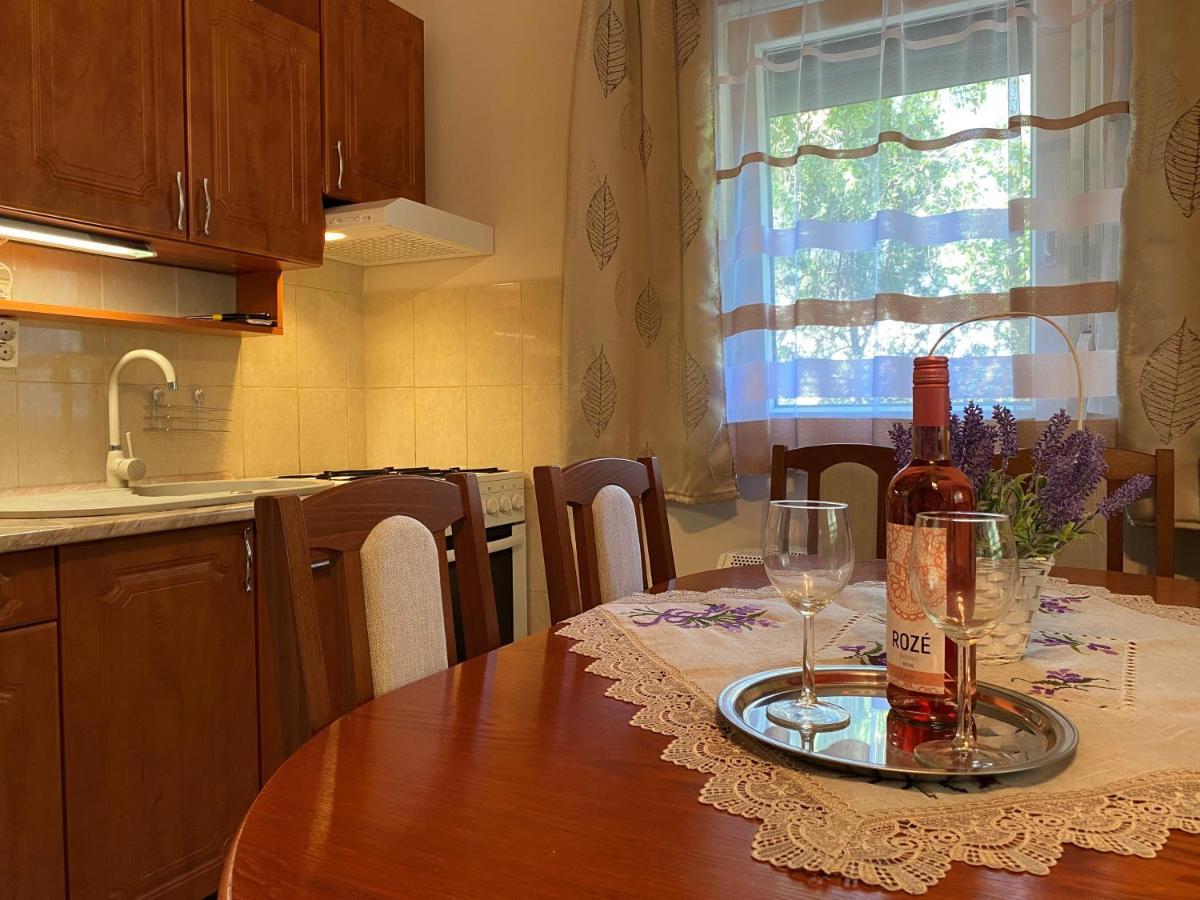 Sommer Ferienhaus Balatonszarszo Extérieur photo